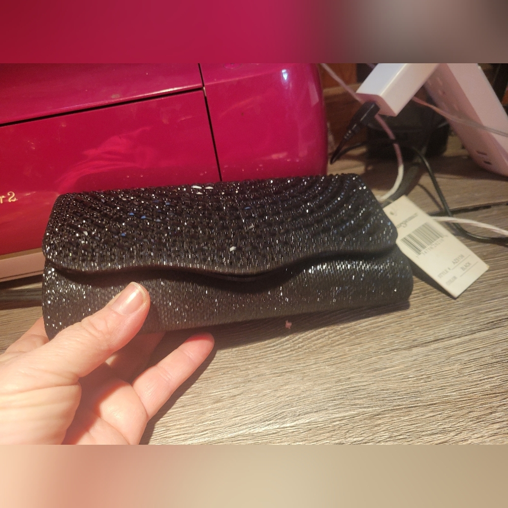 D'Margeaux NWT Smart Black Clutch‎ Crossbody Cell Phone Size